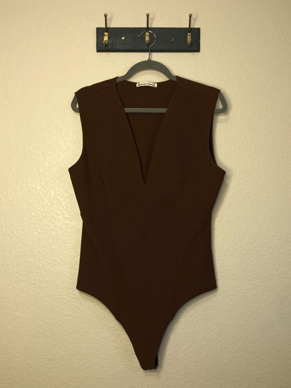 Abercrombie & Fitch Brown Sleeveless V-neck Plunge Bodysuit Women's XL Casual